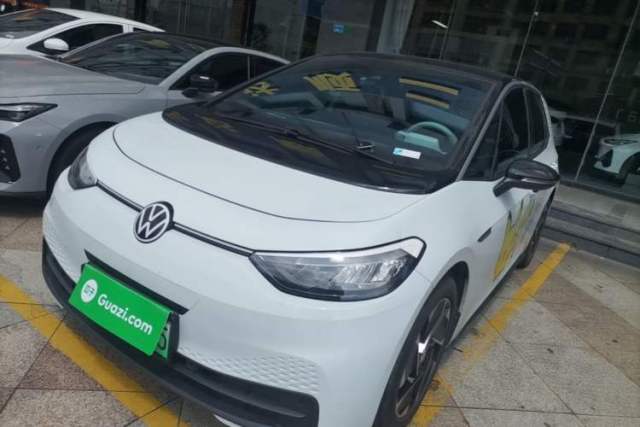 Used Volkswagen ID.3 2023 Pure Smart Edition