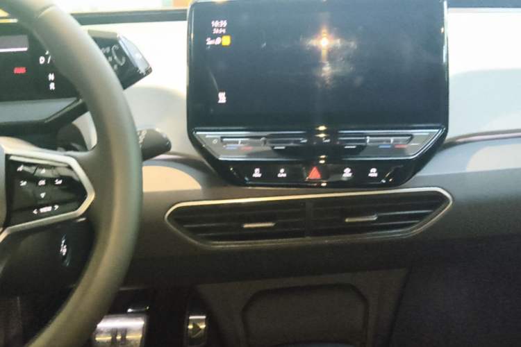 Used Volkswagen ID.3 2023 Pure Smart Edition Audio And AC Panel