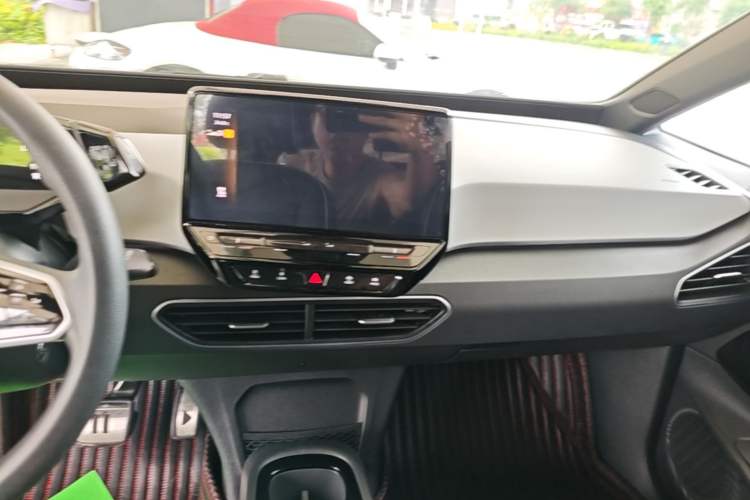Used Volkswagen ID.3 2023 Pure Smart Edition Audio And AC Panel