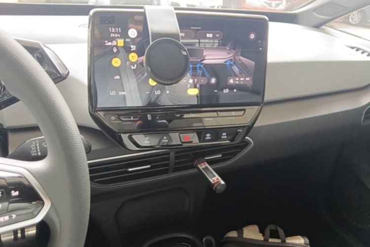 Used Volkswagen ID.3 2023 Pure Smart Edition Audio And AC Panel