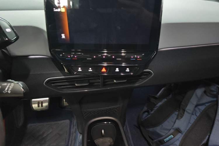 Used Volkswagen ID.3 2023 Pure Smart Edition Audio And AC Panel
