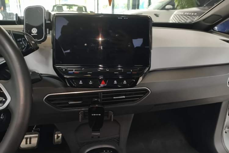 Used Volkswagen ID.3 2023 Upgraded Model Pure Intelligent Enjoyment Version Audio And AC Panel