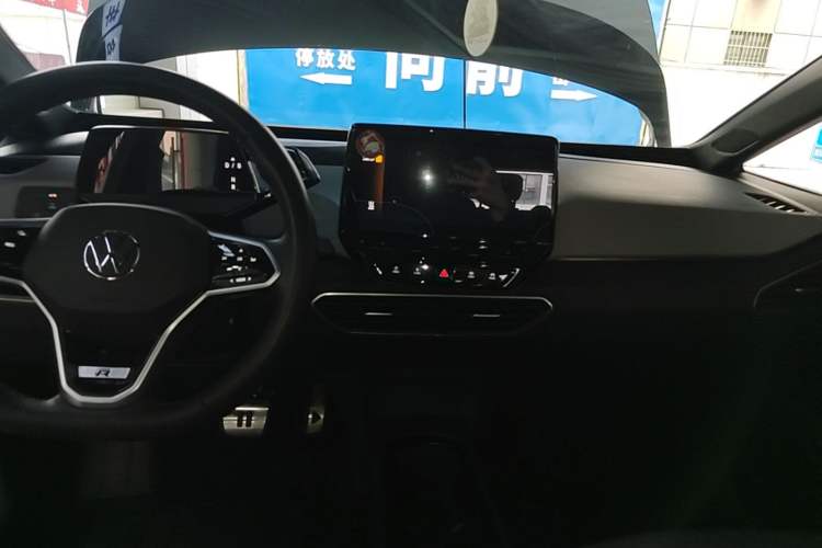 Used Volkswagen ID.3 2023 Upgraded Model Pure Intelligent Enjoyment Version Audio And AC Panel