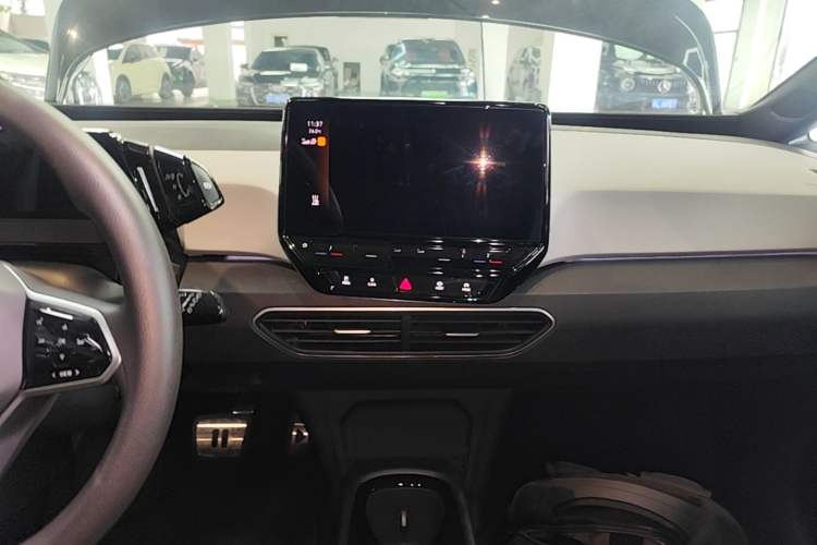 Used Volkswagen ID.3 2023 Intelligent Edition Audio And AC Panel