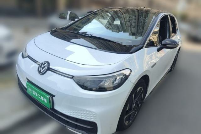 Używany Volkswagen ID.3 2023 Pure Smart Edition