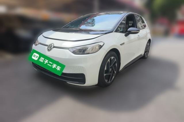 Used Volkswagen ID.3 2023 Pure Smart Edition