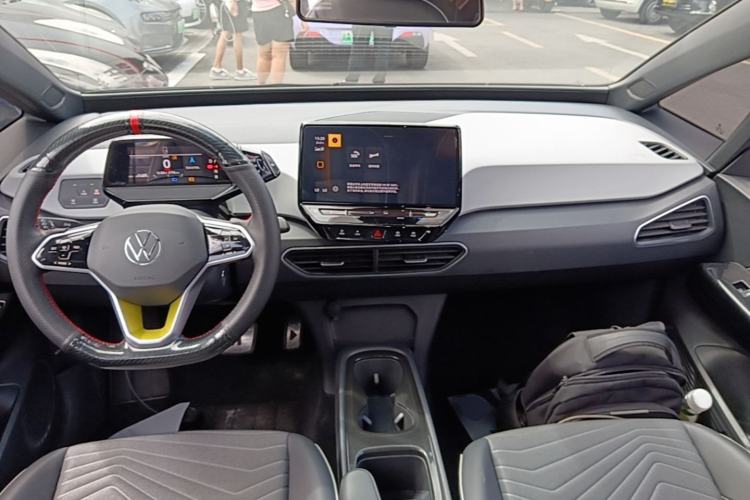 Used Volkswagen ID.3 2023 Pure Smart Edition Center Console