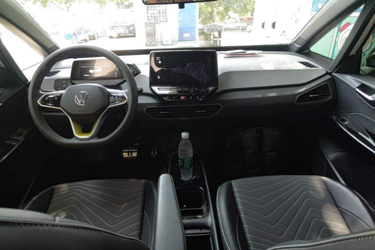 Used Volkswagen ID.3 2023 Pure Smart Edition Center Console