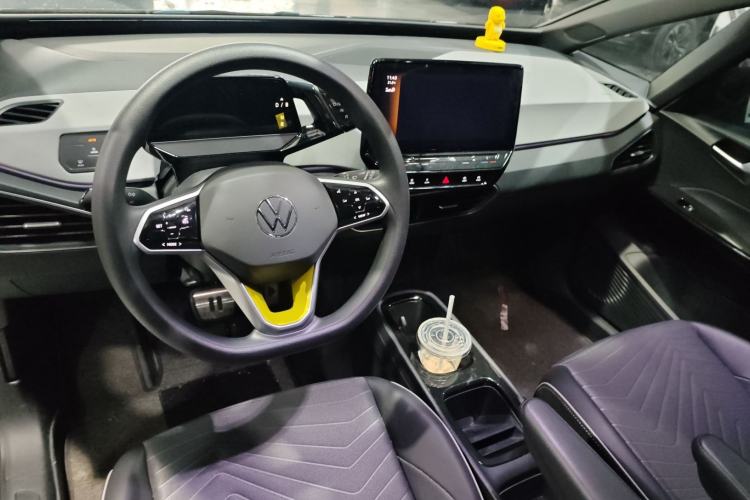 Used Volkswagen ID.3 2023 Pure Smart Edition Center Console