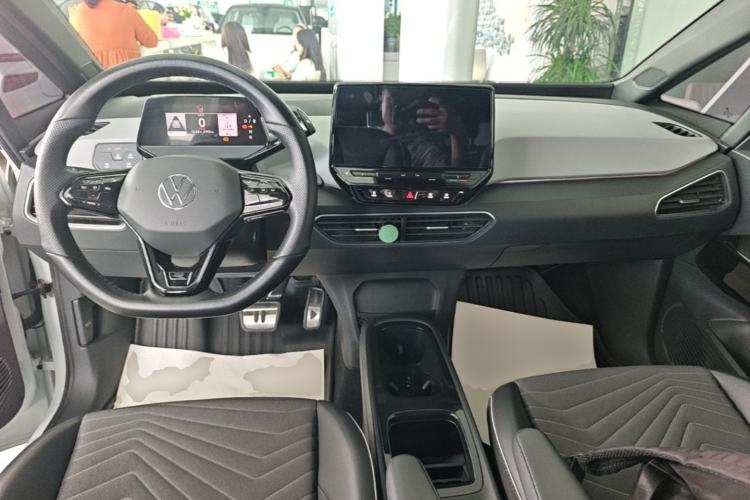 Used Volkswagen ID.3 2023 Pure Smart Edition Center Console