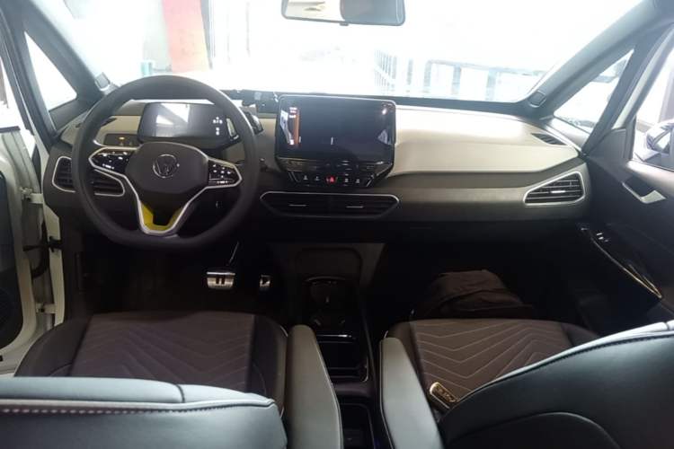 Used Volkswagen ID.3 2023 Pure Smart Edition Center Console