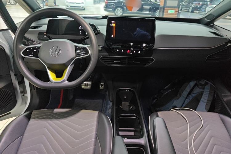 Used Volkswagen ID.3 2023 Pure Smart Edition Center Console
