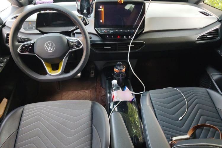 Used Volkswagen ID.3 2023 Pure Smart Edition Center Console