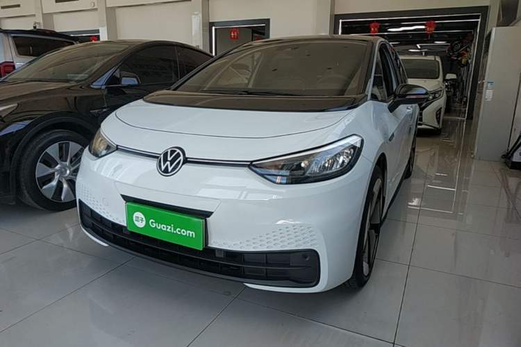 Used Volkswagen ID.3 2023 Upgraded Model Pure Intelligent Enjoyment Version Guazi used car, China used car export, Used car for sale, Used cars, Cheapest cars for sale