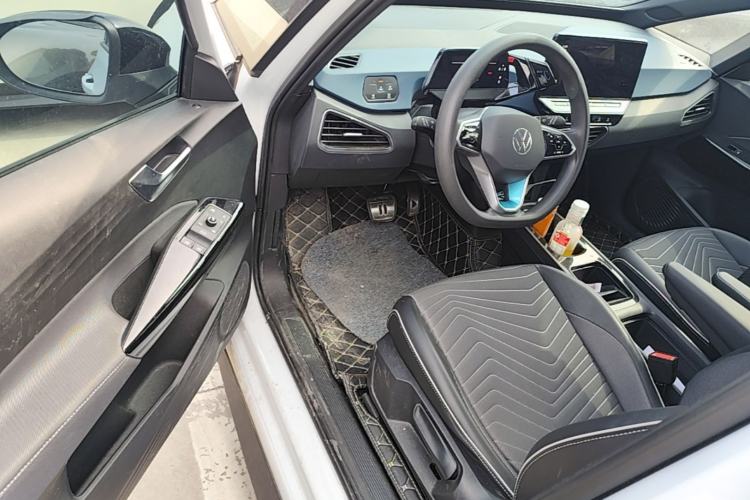 Used Volkswagen ID.3 2023 Pure Smart Edition Driver Seat