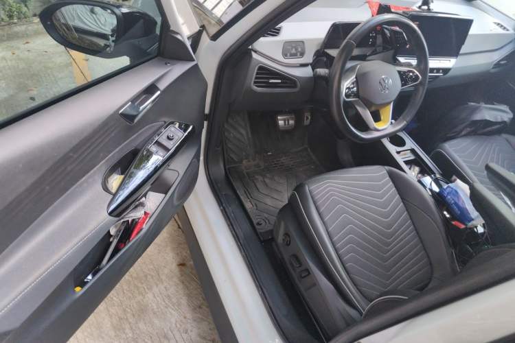 Used Volkswagen ID.3 2023 Pure Smart Edition Driver Seat