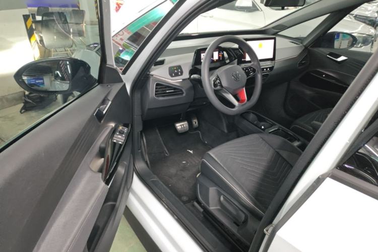 Used Volkswagen ID.3 2023 Pure Smart Edition Driver Seat