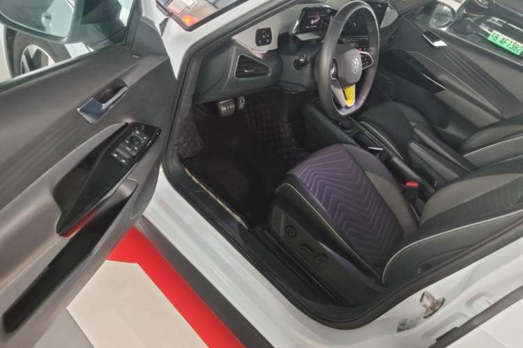 Used Volkswagen ID.3 2023 Pure Smart Edition Driver Seat