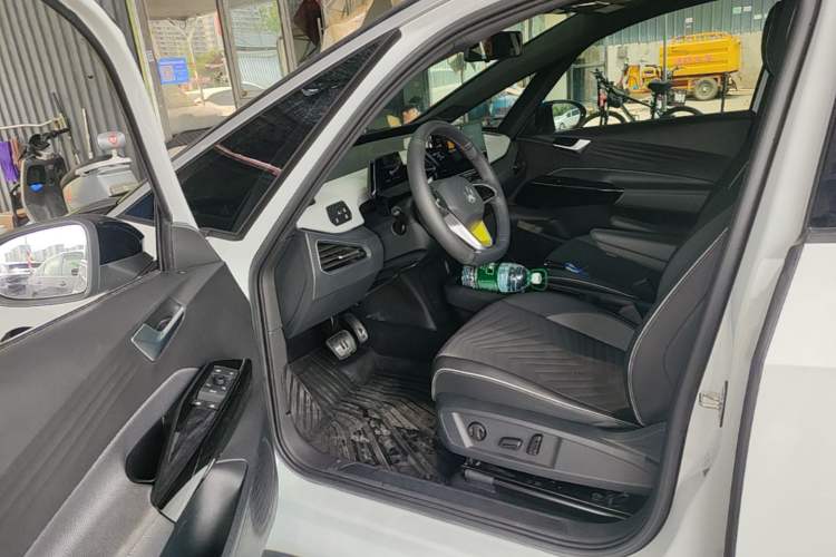 Used Volkswagen ID.3 2023 Upgraded Model Pure Intelligent Enjoyment Version Driver Seat