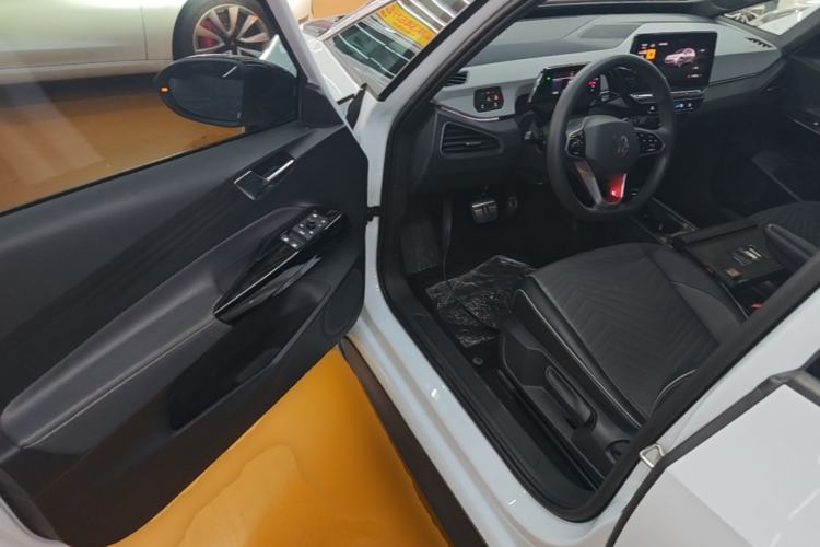 Used Volkswagen ID.3 2023 Pure Smart Edition Driver Seat