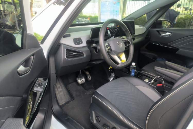 Used Volkswagen ID.3 2023 Pure Smart Edition Driver Seat