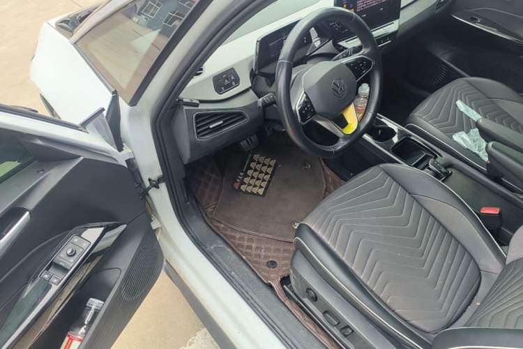 Used Volkswagen ID.3 2023 Pure Smart Edition Driver Seat