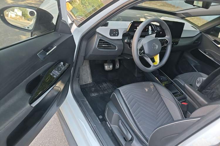 Used Volkswagen ID.3 2023 Pure Smart Edition Driver Seat