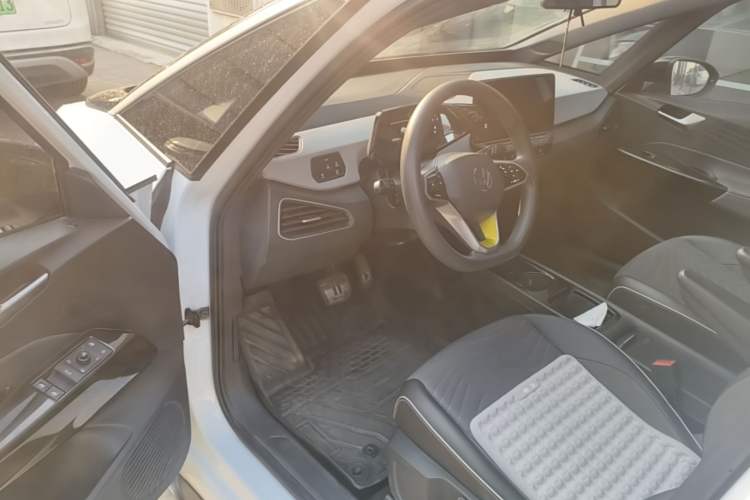 Used Volkswagen ID.3 2023 Pure Smart Edition Driver Seat
