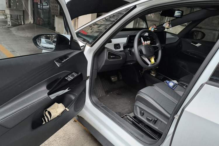 Used Volkswagen ID.3 2023 Pure Smart Edition Driver Seat