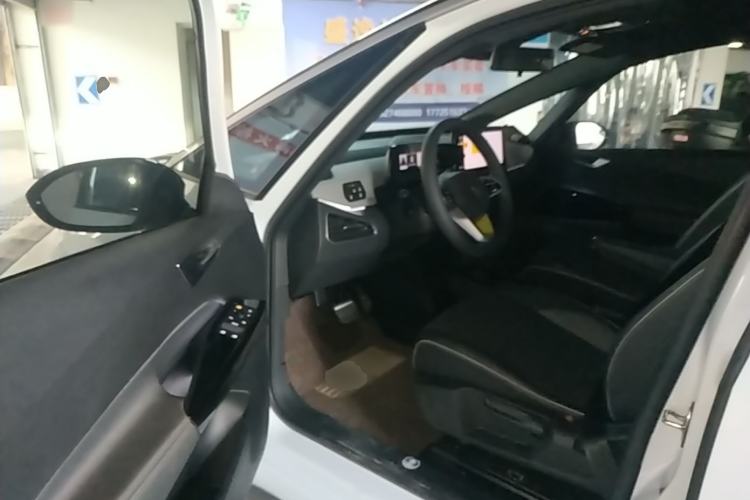 Used Volkswagen ID.3 2023 Pure Smart Edition Driver Seat
