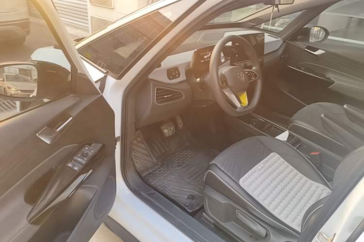 Used Volkswagen ID.3 2023 Pure Smart Edition Driver Seat