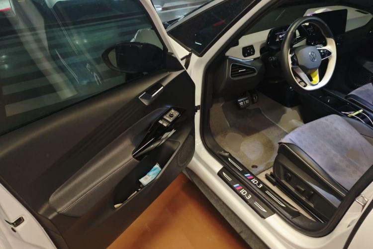 Used Volkswagen ID.3 2023 Pure Smart Edition Driver Seat