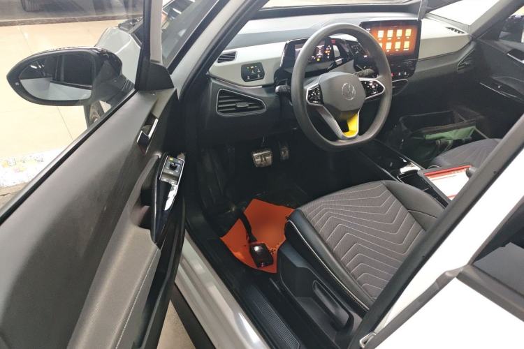 Used Volkswagen ID.3 2023 Pure Smart Edition Driver Seat