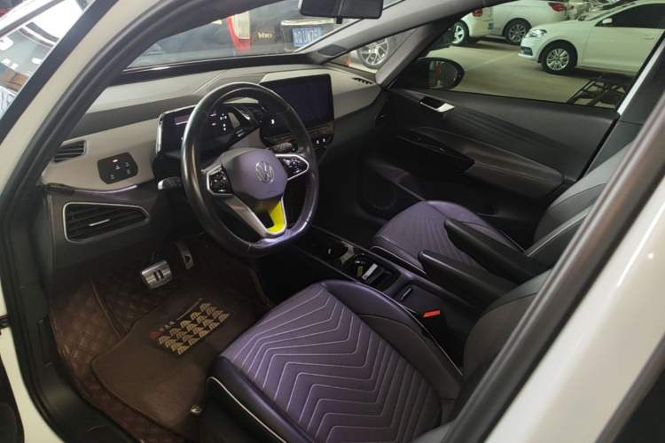 Used Volkswagen ID.3 2023 Pure Smart Edition Driver Seat