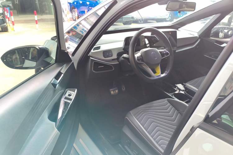 Used Volkswagen ID.3 2023 Pure Smart Edition Driver Seat