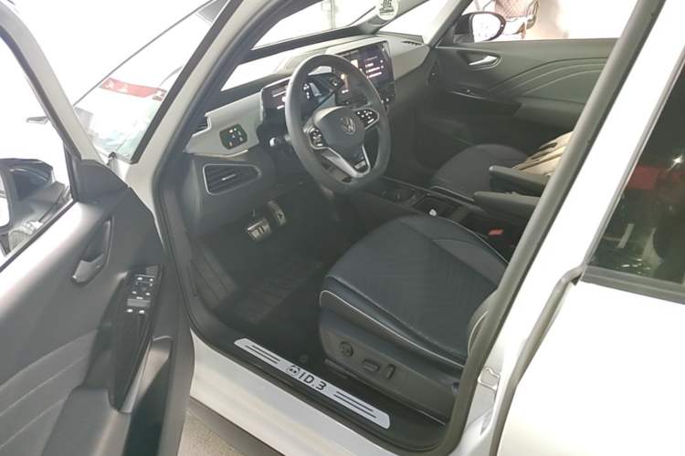 Used Volkswagen ID.3 2023 Upgraded Model Pure Intelligent Enjoyment Version Driver Seat