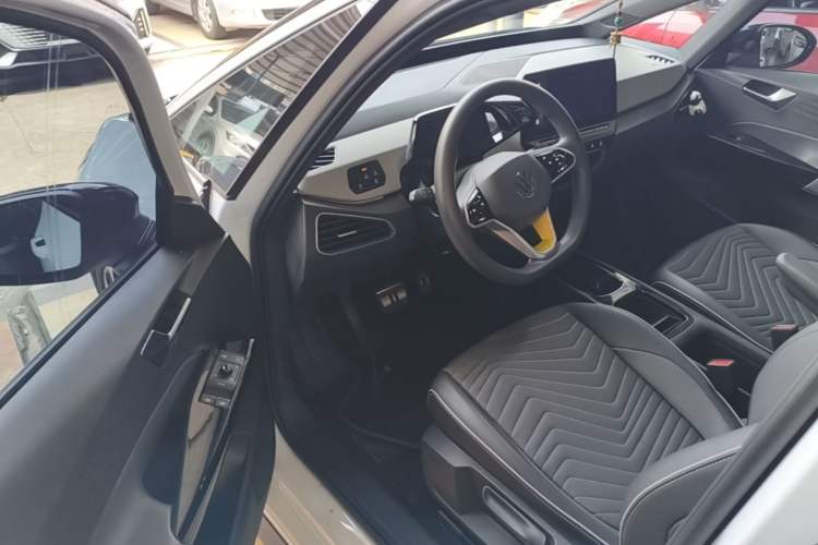 Used Volkswagen ID.3 2023 Pure Smart Edition Driver Seat