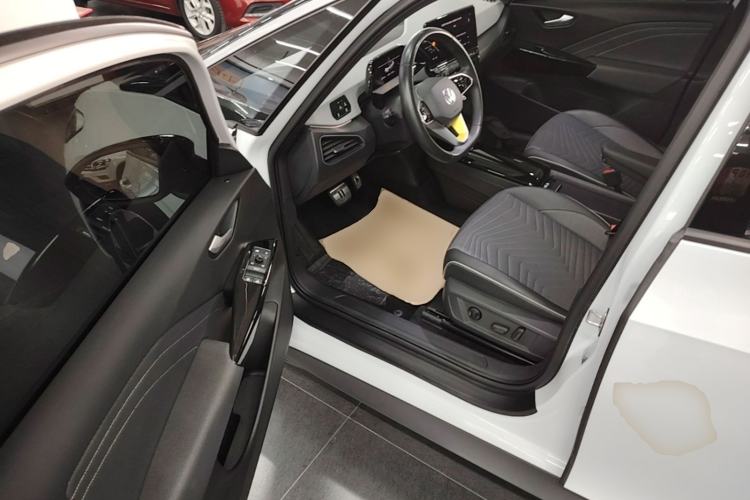 Used Volkswagen ID.3 2023 Upgraded Model Pure Intelligent Enjoyment Version Driver Seat
