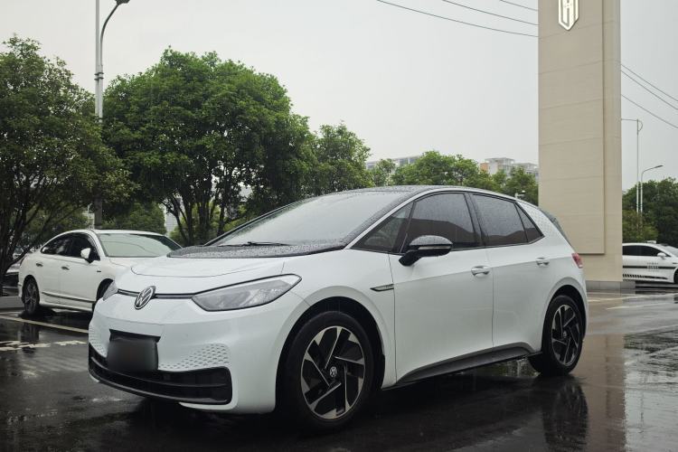 Used Volkswagen ID.3 2023 Pure Smart Edition Guazi used car, China used car export, Used car for sale, Used  cars, Cheapest cars for sale