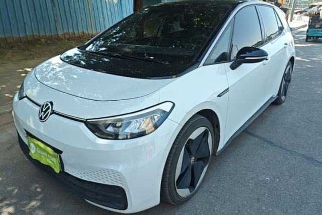 Used Volkswagen ID.3 2023 Pure Smart Edition