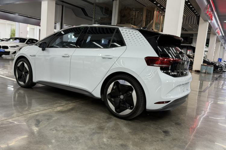 Used Volkswagen ID.3 2023 Upgraded Model Pure Intelligent Enjoyment Version Exterior 2
