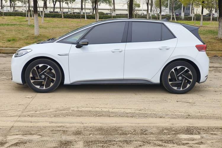 Used Volkswagen ID.3 2023 Upgraded Model Pure Intelligent Enjoyment Version Exterior 3