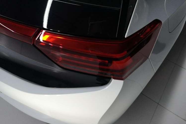 Used Volkswagen ID.3 2023 Upgraded Model Pure Intelligent Enjoyment Version Exterior 3