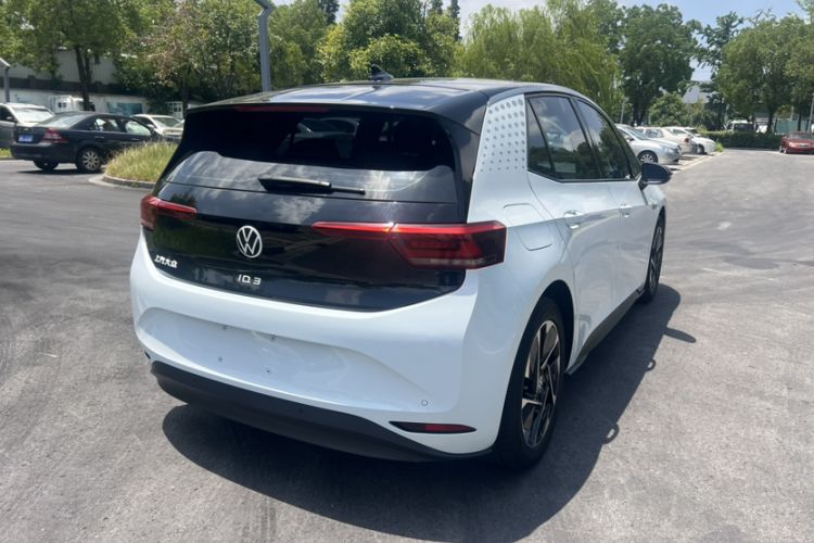 Used Volkswagen ID.3 2023 Upgraded Model Pure Intelligent Enjoyment Version Exterior 4