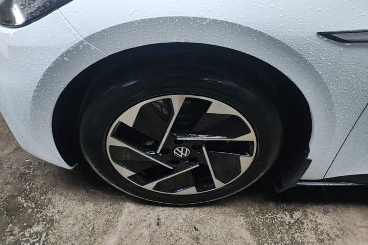 Used Volkswagen ID.3 2023 Upgraded Model Pure Intelligent Enjoyment Version Exterior 4