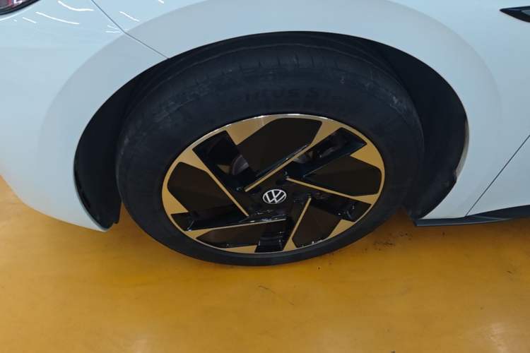 Used Volkswagen ID.3 2023 Pure Smart Edition Exterior 4