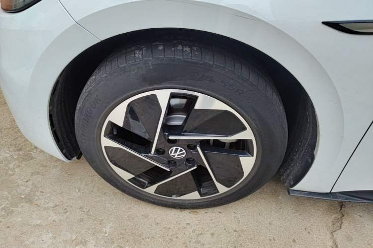 Used Volkswagen ID.3 2023 Upgraded Model Pure Intelligent Enjoyment Version Exterior 4