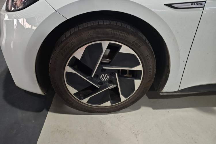 Used Volkswagen ID.3 2023 Pure Smart Edition Exterior 4