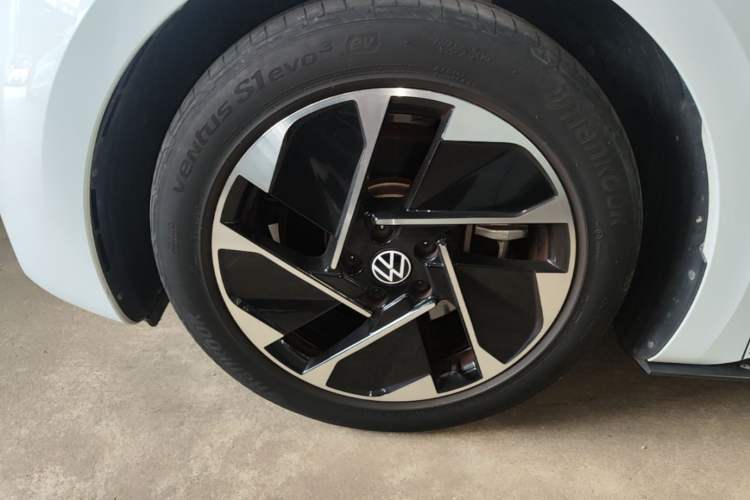 Used Volkswagen ID.3 2023 Pure Smart Edition Exterior 4