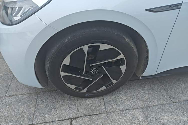 Used Volkswagen ID.3 2023 Upgraded Model Pure Intelligent Enjoyment Version Exterior 4